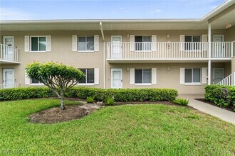 4572 Andover Way in Naples, FL - Building Photo - Building Photo