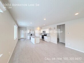 10656 Aspiration Ln SW in Albuquerque, NM - Building Photo - Building Photo