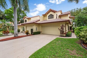 5375 10th Fairway Dr in Delray Beach, FL - Building Photo - Building Photo
