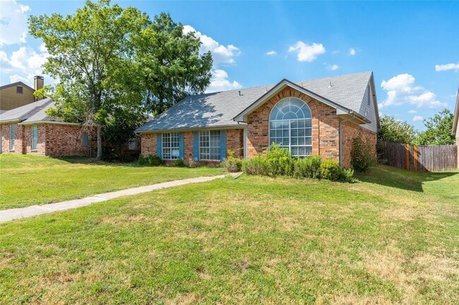 1417 Quail Crest Dr