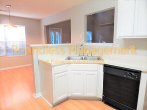 2261 Charleston Pointe SE in Atlanta, GA - Building Photo - Building Photo
