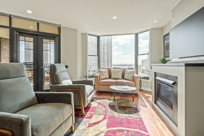 property at 500 W Harbor Dr