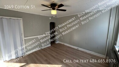 1049 Cotton St in Reading, PA - Building Photo - Building Photo