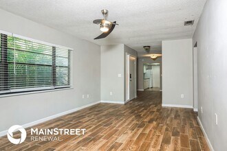 1805 Wharf Rd in Sarasota, FL - Building Photo - Building Photo