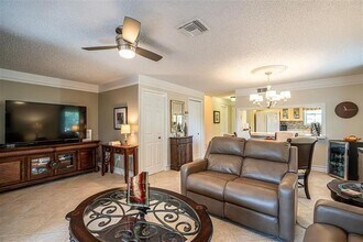 221 Waterside Dr in Hypoluxo, FL - Building Photo - Building Photo