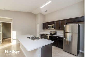 1525 Talbott St in Palm Bay, FL - Building Photo - Building Photo