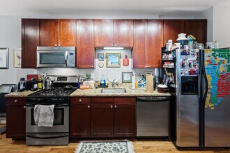 1740 W Foster Ave in Chicago, IL - Building Photo - Building Photo