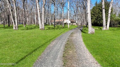 156 Sams Rd in Jackson Township, NJ - Building Photo - Building Photo