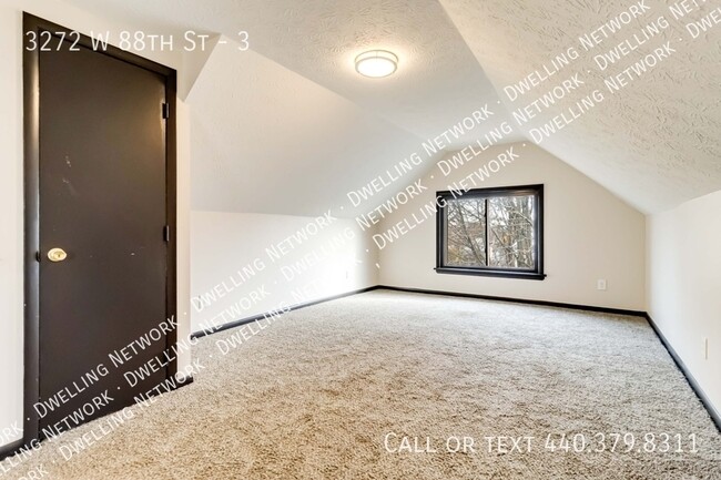 property at 3272 W 88th St