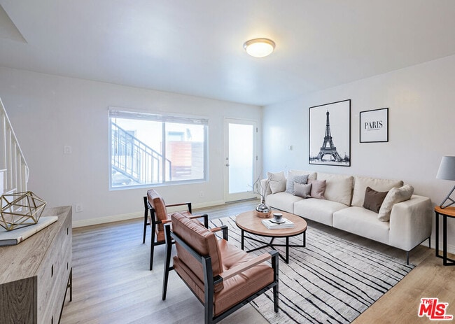 property at 2625 6th St