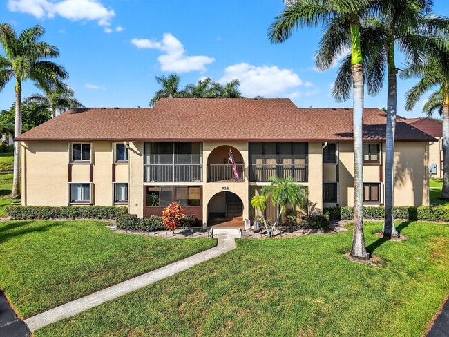 426 Pine Glen Ln in Greenacres, FL - Building Photo - Building Photo