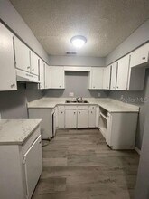 2411 Idlewild St in Lakeland, FL - Building Photo - Building Photo