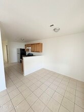 2524 Porter Ave in El Paso, TX - Foto de edificio - Building Photo