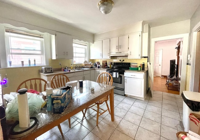 65 Frederick Ave
