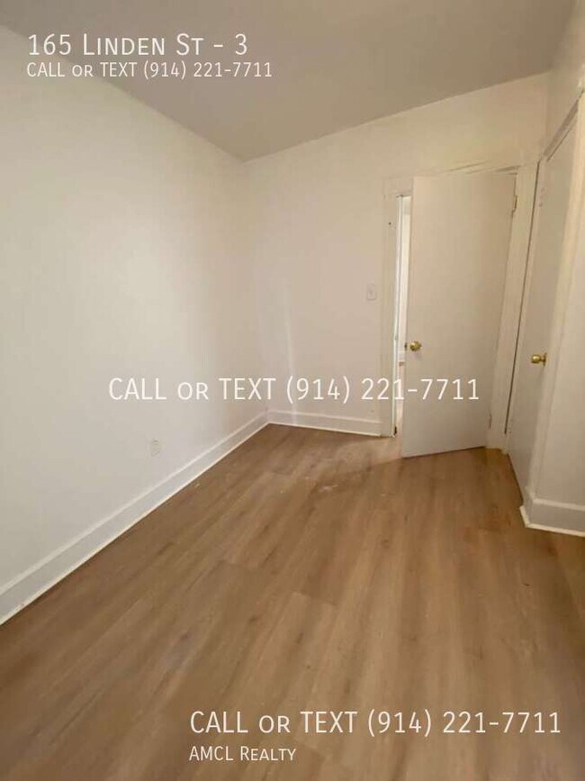 165 Linden St in Yonkers, NY - Foto de edificio - Building Photo