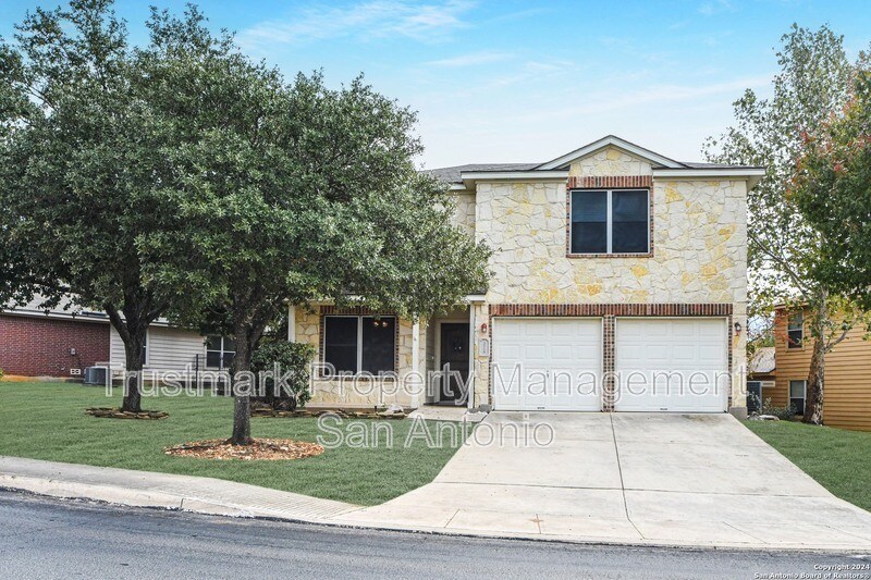 3718 Alpine Aster in San Antonio, TX - Building Photo