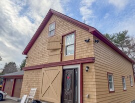 405 North Ave in Weston, MA - Building Photo