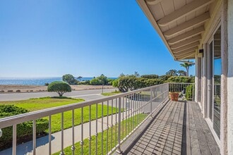 2900 Paseo Del Mar in Palos Verdes Estates, CA - Building Photo - Building Photo