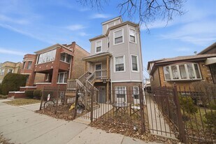 3841 N Bernard St in Chicago, IL - Building Photo