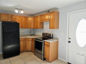 2455 8th Ave N in St. Petersburg, FL - Building Photo - Building Photo