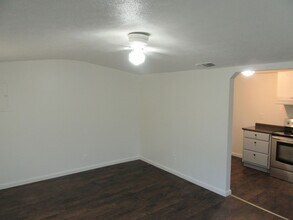 237 Helen Ave in Panama City, FL - Building Photo - Building Photo