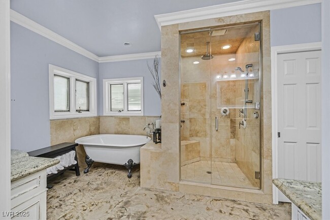 property at 2440 High Vista Cir