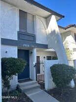 3719 Summershore Ln in Westlake Village, CA - Building Photo