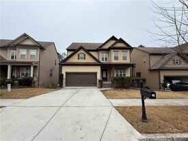 4916 Briarcliff Dr in Sugar Hill, GA - Building Photo