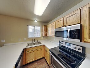 2101 1630 N St in Clinton, UT - Building Photo - Building Photo