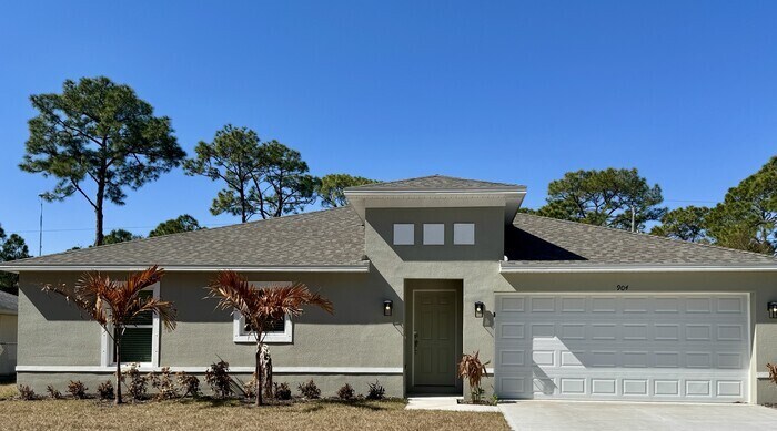 904 Underhill Ave SE in Palm Bay, FL - Building Photo