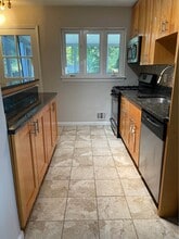 11506 Mapleview Dr in Silver Spring, MD - Building Photo - Building Photo