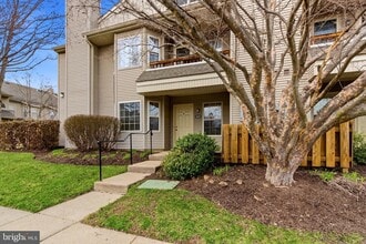 3403 Waltham Ct in Yardley, PA - Building Photo - Building Photo
