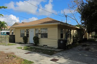 807 14th St in West Palm Beach, FL - Building Photo