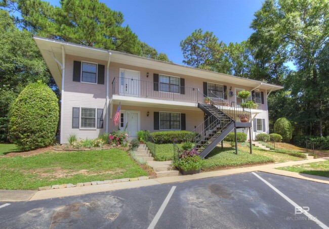 320 Volanta Ave
