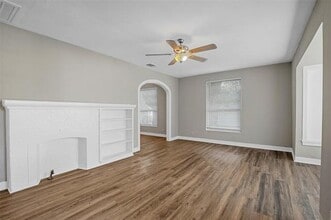 38 Vaughn Dr in Denison, TX - Building Photo - Building Photo