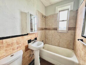 55 Tonnelle Ave in Jersey City, NJ - Building Photo - Building Photo