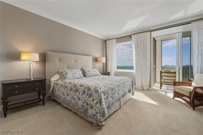 property at 4761 W Bay Blvd