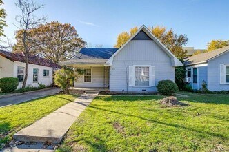 3224 Cockrell Ave in Fort Worth, TX - Building Photo - Building Photo