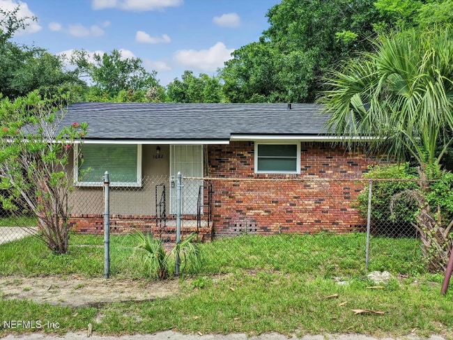property at 1682 Hiram St