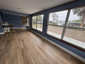 1104 Myrtle Ln in Cocoa, FL - Building Photo - Building Photo