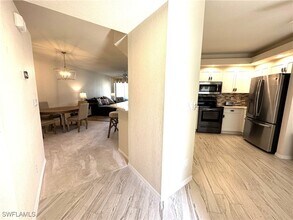 6816 Satinleaf Rd S in Naples, FL - Building Photo - Building Photo