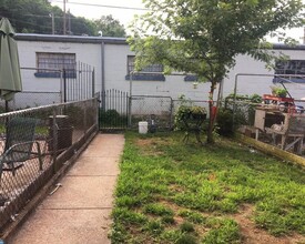 314 Jefferson St in Norristown, PA - Building Photo - Building Photo