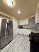 776 John Daly St in Inkster, MI - Building Photo