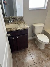 1913 Hawks View Dr in Ruskin, FL - Building Photo - Building Photo