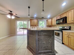 2016 Winter Hvn in Amelia, OH - Foto de edificio - Building Photo