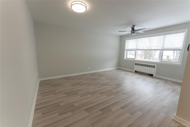 33 W Grand St in Mount Vernon, NY - Building Photo - Building Photo