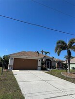 8171 Rocliff Ave in North Port, FL - Building Photo