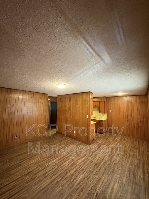 1007 Cedar St in Van Buren, AR - Building Photo - Building Photo