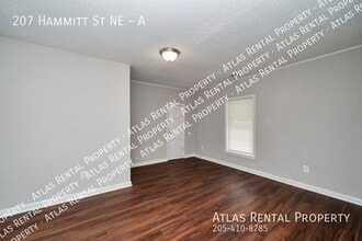 207 Hammitt St NE in Hartselle, AL - Building Photo - Building Photo
