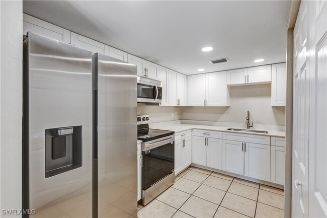 property at 5453 16th Pl SW